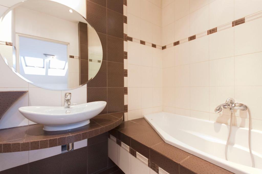 Apartament Simon Otel Krasków Oda fotoğraf